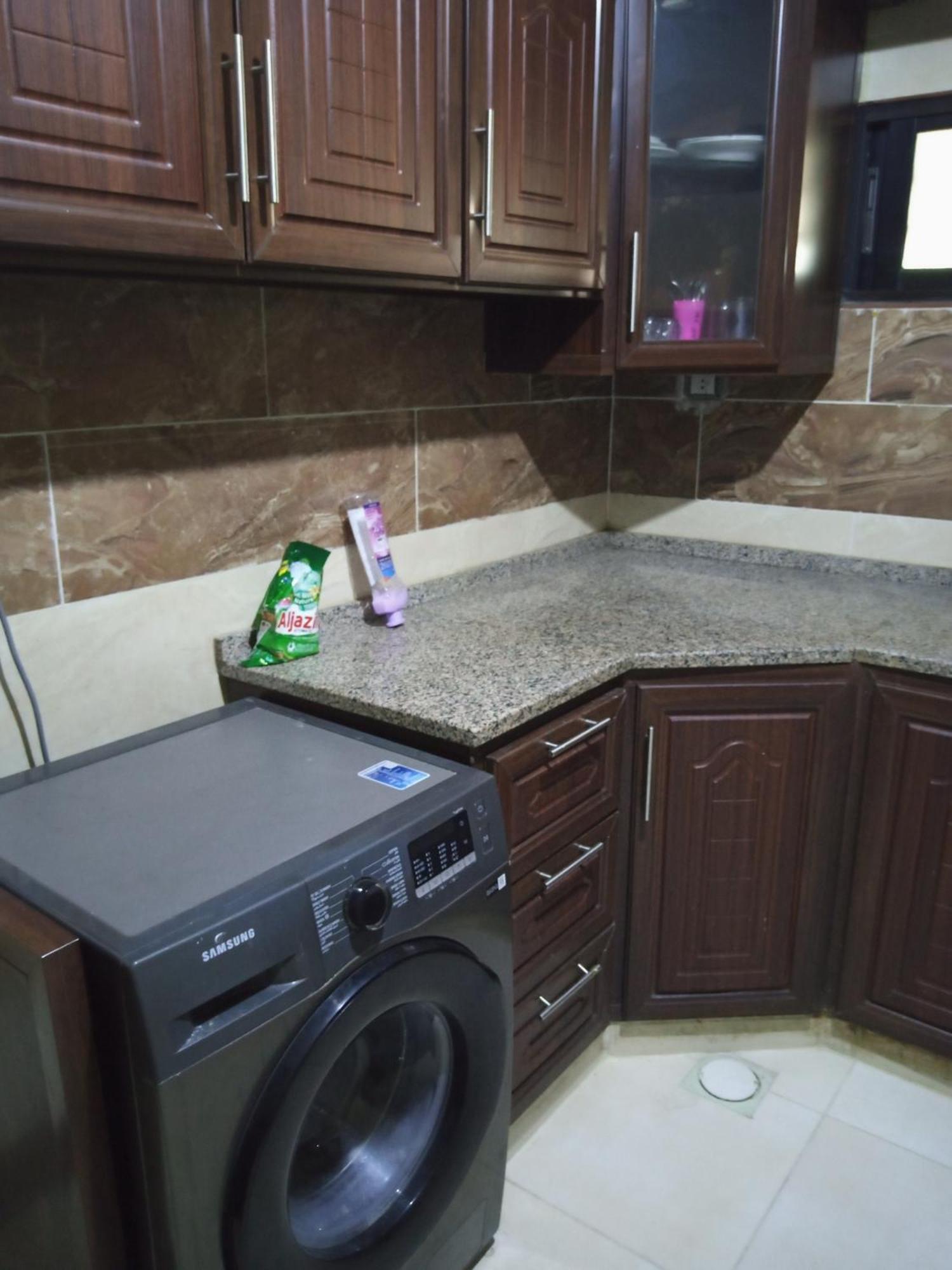 العائلية الحديثة * Amman